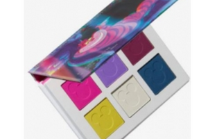 mini palette Alice au Pays des Merveilles de Beauty Bay