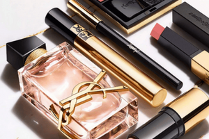 des soins Yves Saint Laurent offerts
