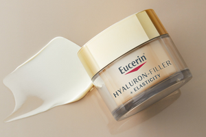 Eucerin Hyaluron-Filler + Elasticity