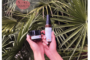 un masque exfoliant et d'une crème True Cosmetics Beautélive