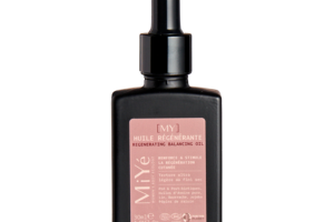 une huile régénérante Myié