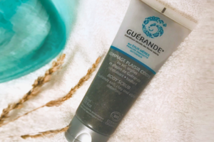 un gommage corps de Guérande Cosmétiques