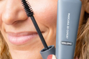 un mascara 3D expert volume de Mademoiselle Bio