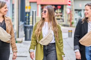 un sac banane Papa Pique et Maman Coud