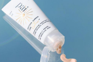 une crème solaire illuminatrice SPF30 British Summer Time