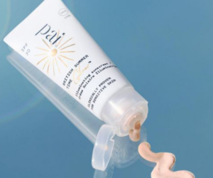 une crème solaire illuminatrice SPF30 British Summer Time