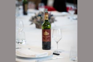 un coffret de vins Château Larose-Trintaudon