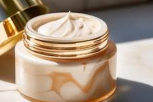 une crème pour le visage AI Face Cream