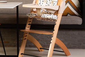 une chaise évolutive Evosit Childhome