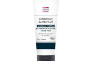 dentifrice blancheur au charbon végétal de Mademoiselle Bio