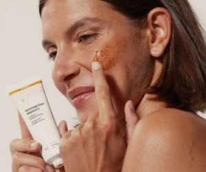 gommage éclat de Novexpert