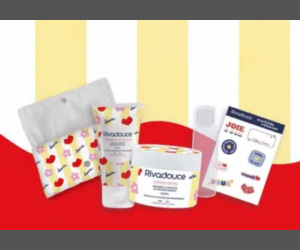 lot de produits pour bébé