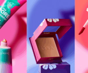 lot de produits Benefit Cosmetics